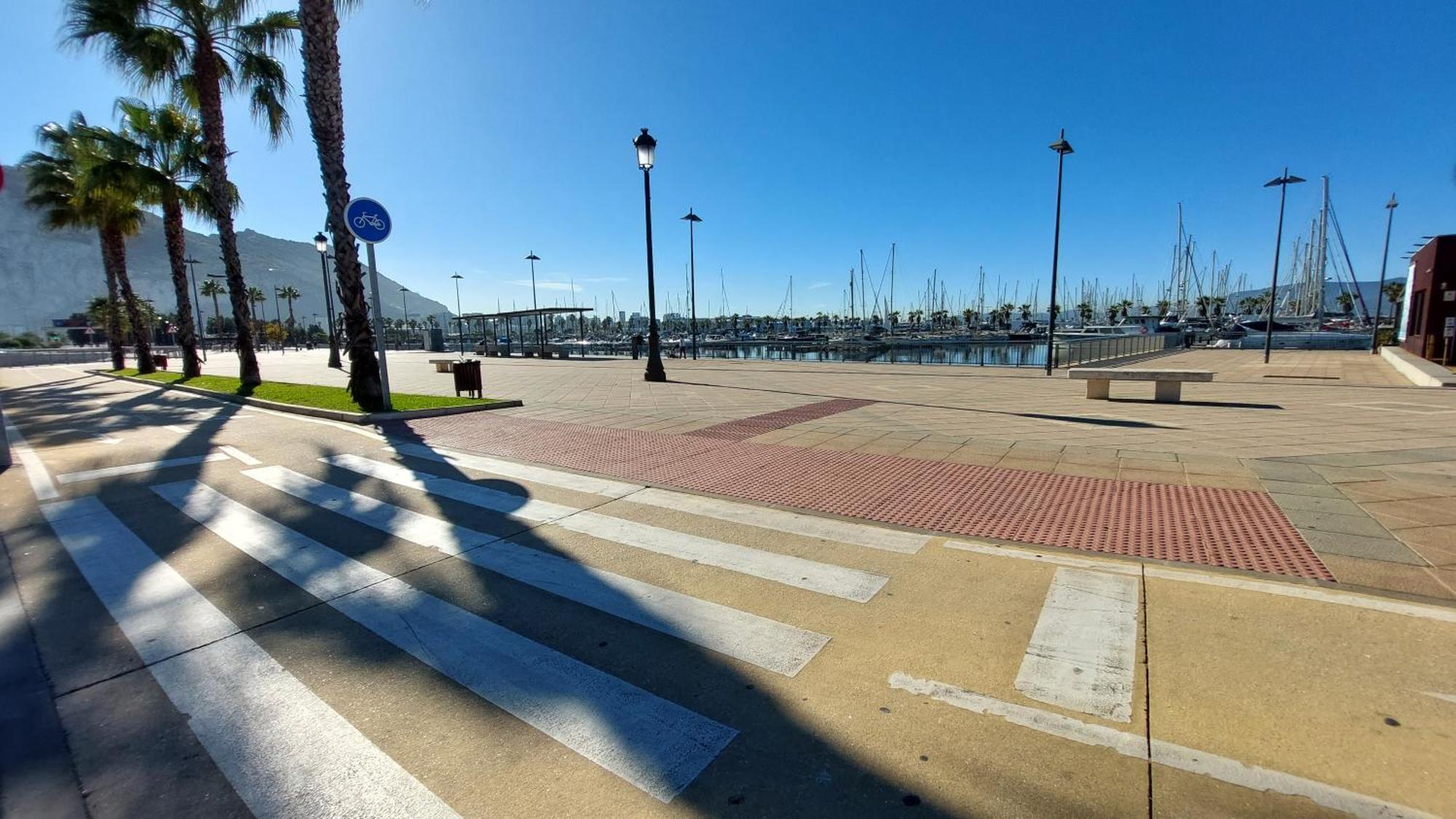 Villa En Poniente La Línea de la Concepción Exterior foto
